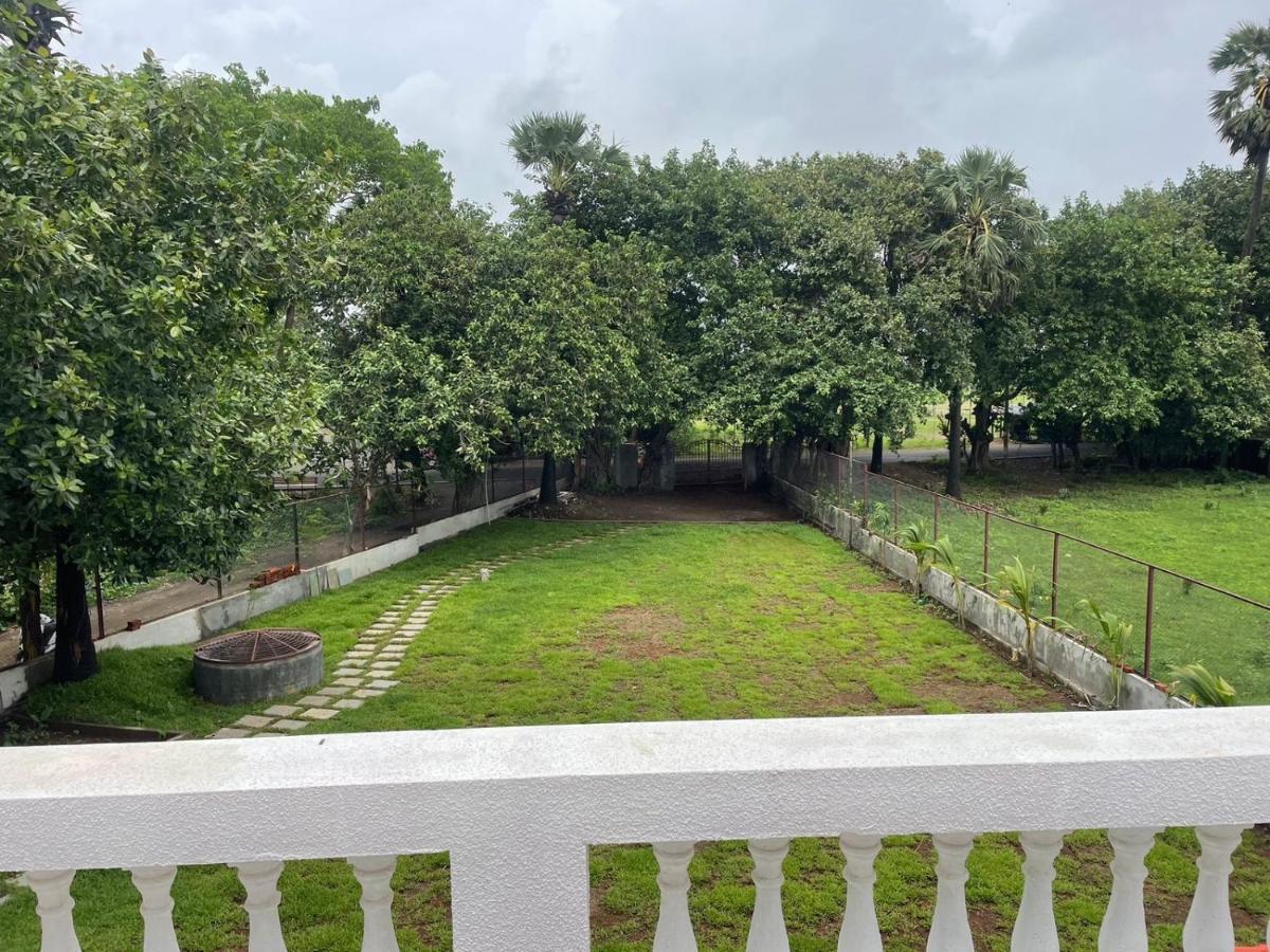 Classic Villa Pālghar Extérieur photo